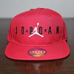 Air Jordan 1 3 4 5 6 11 12 13 Snapback Cap Hat Jumpman Logo Bred Red Black White
